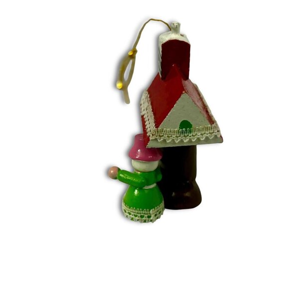 Vintage Santa Christmas Tree Wooden Ornament Train In Boot Russ Berrie - Picture 4 of 7